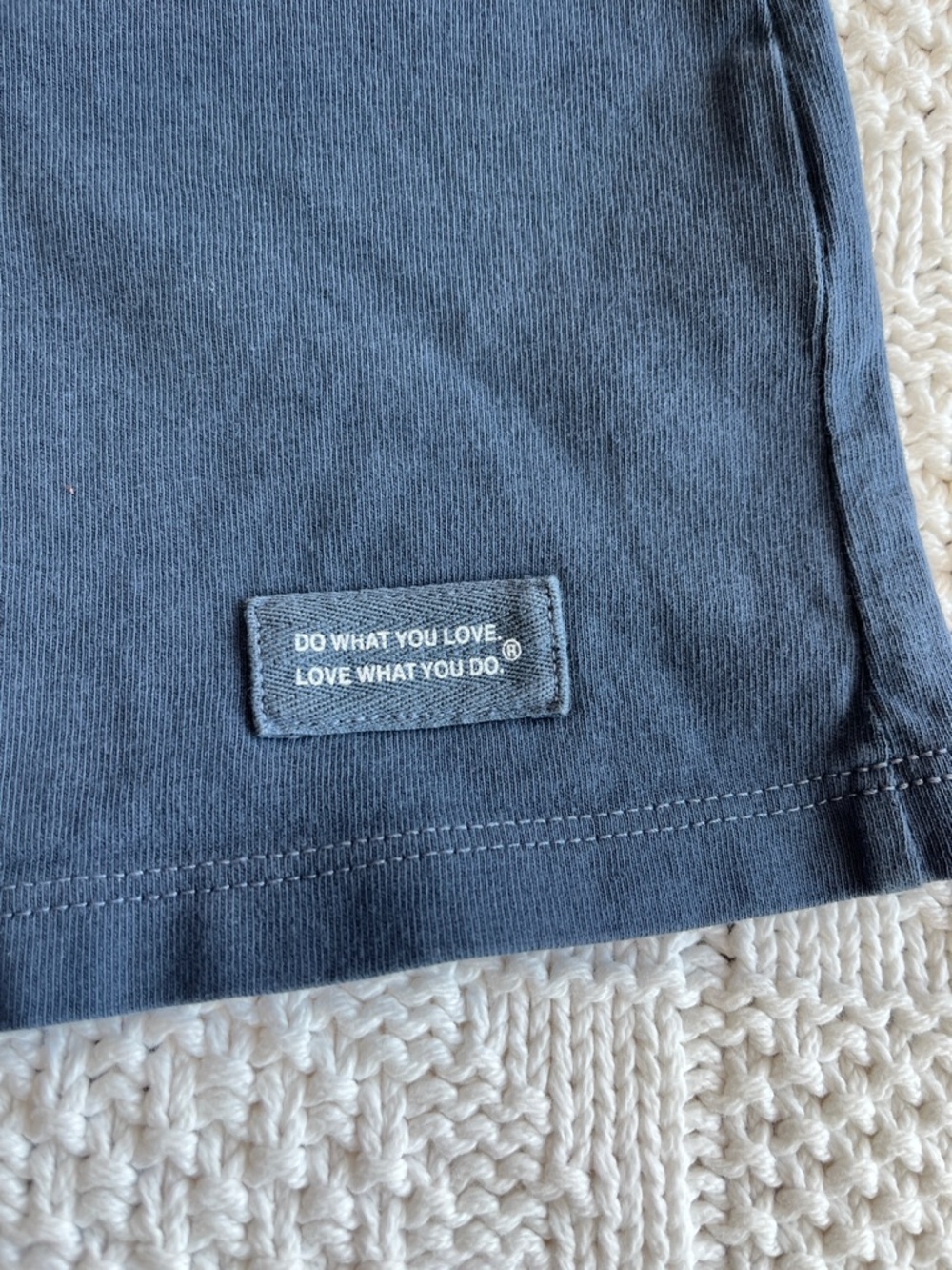 Life is Good Mama Bear Silhouette Short Sleeve Crusher Vee in Darkest Blue Sz XL - Picture 5 of 11